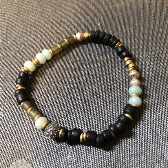Stella & Dot artisan Set of three bracelets - Picture 8 of 9
